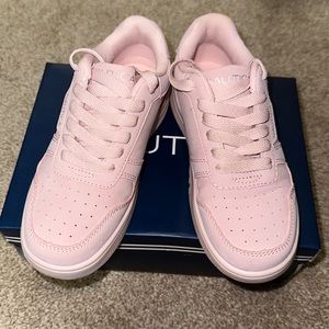 Nautica EUC sneakers for girls